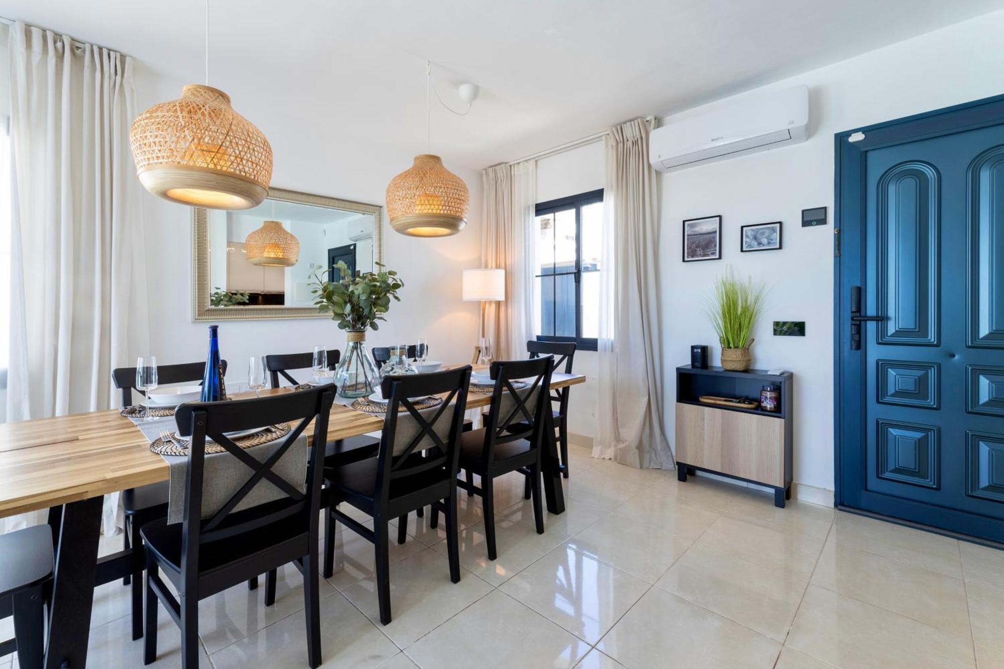 Villa Playa Blanca - Heated Pool, Aircon Exterior photo