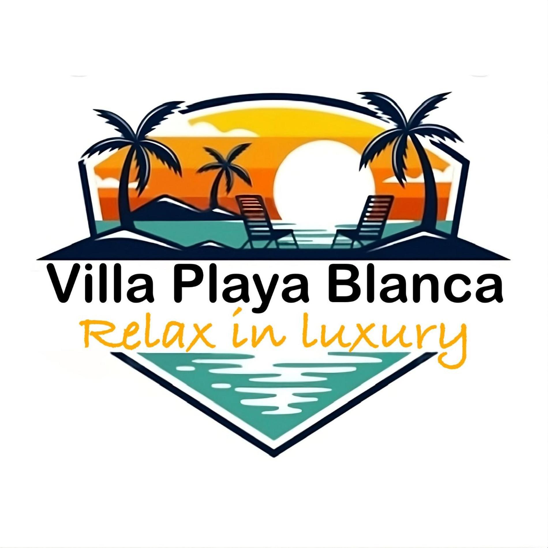 Villa Playa Blanca - Heated Pool, Aircon Exterior photo